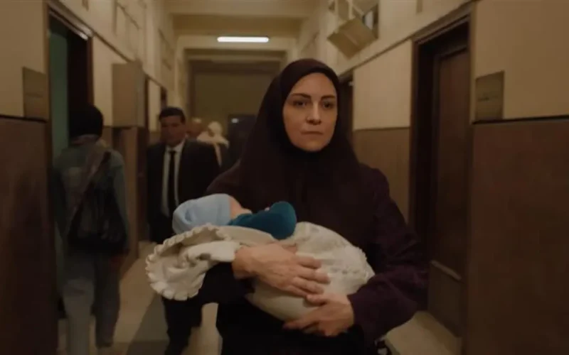 ريهام عبد الغفور تخطف طفلاً وتسلمه لسعد في الحلقة 10 من حكاية نرجس